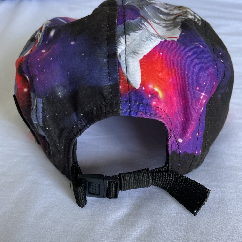 Neff space snapback 🧑🚀 - Picture 3 of 5